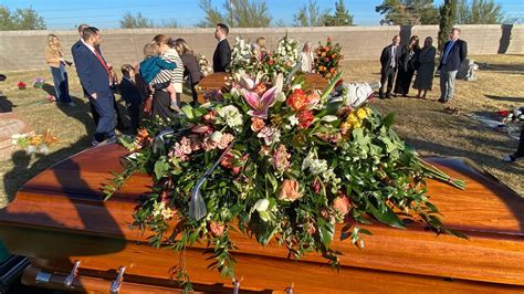 scott and chloe|parker and chloe stott funeral.